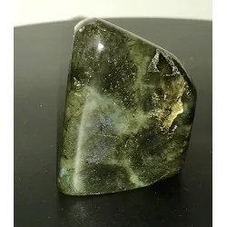 Labradorite 6 cm.