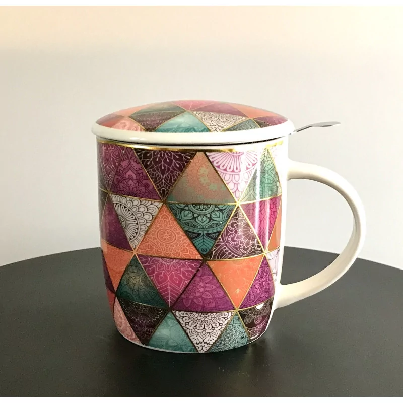 Tasse à thé infuseur Patchwork en porcelaine , 400 ml.