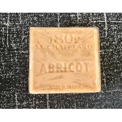 Savon naturel de Marseille exfoliant à l'Abricot 100g.