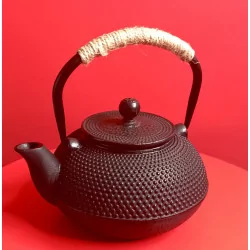 Théière Tetsukyusu émaillée 0,6 litre noire.